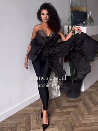 Настя Каменських у стильному образі Настя Каменських у стильному образі