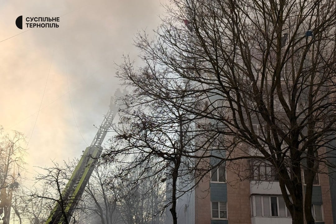 Наслідки удару в житловий будинок у Тернополі