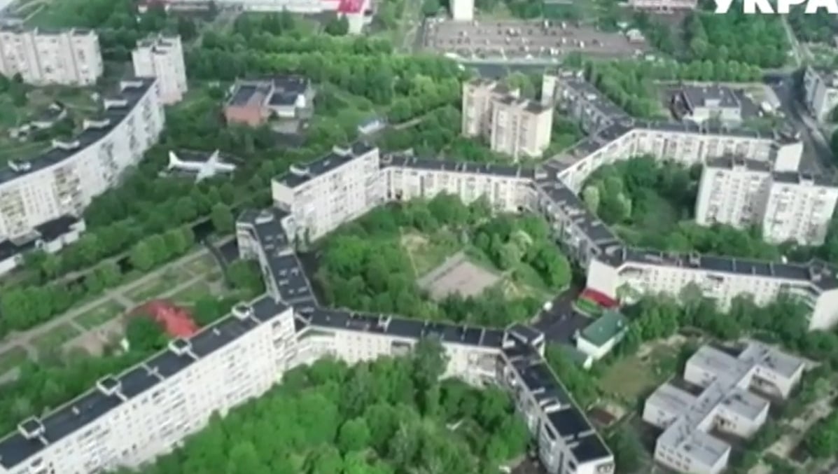 Будинок-вулик у Луцьку Будинок-вулик у Луцьку