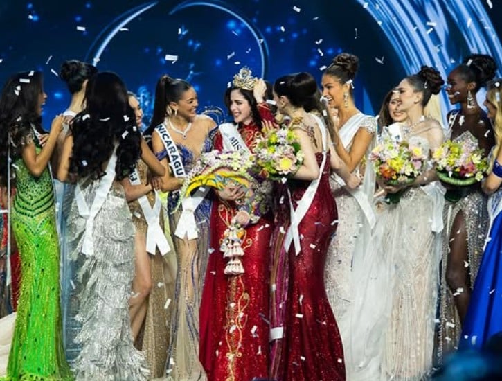 Мексиканка Фатіма Бош стала переможницею конкурсу "Міс Всесвіт"