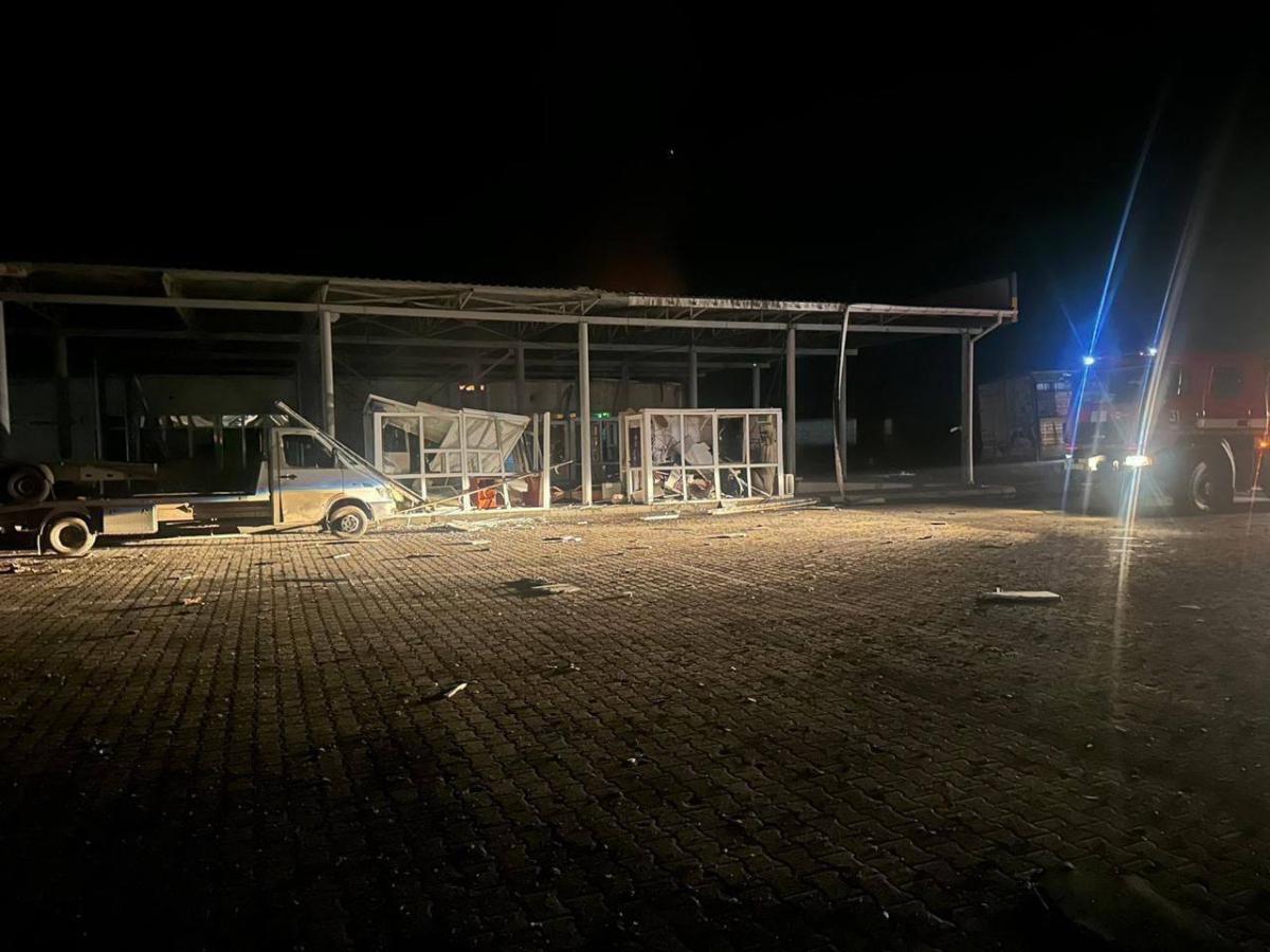 Ворог атакував пункт пропуску 