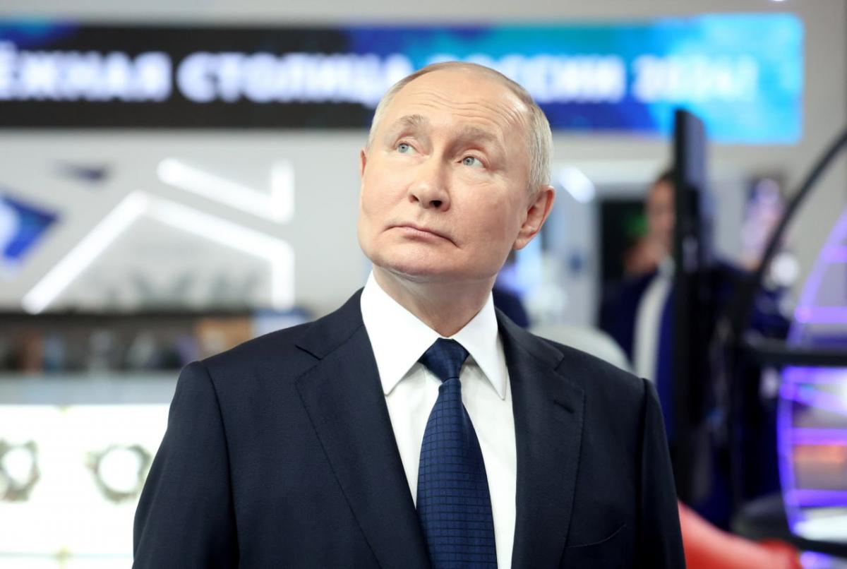 В случае апокалиптического сценария Путину вряд ли удастся переехать из одного бункера в другой, отметила Максакова