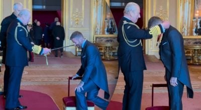 Чарльз ІІІ, Дэвид Бекхэм Чарльз ІІІ, Дэвид Бекхэм