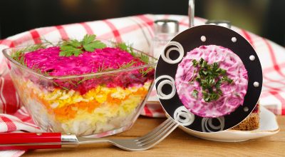 С добавлением секретного продукта: рецепт "Шубы" по-новому, который удивит гостей