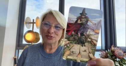 Гороскоп Таро на декабрь 2025: Козерогам - обман, Водолеям - новость, Рыбам - пауза