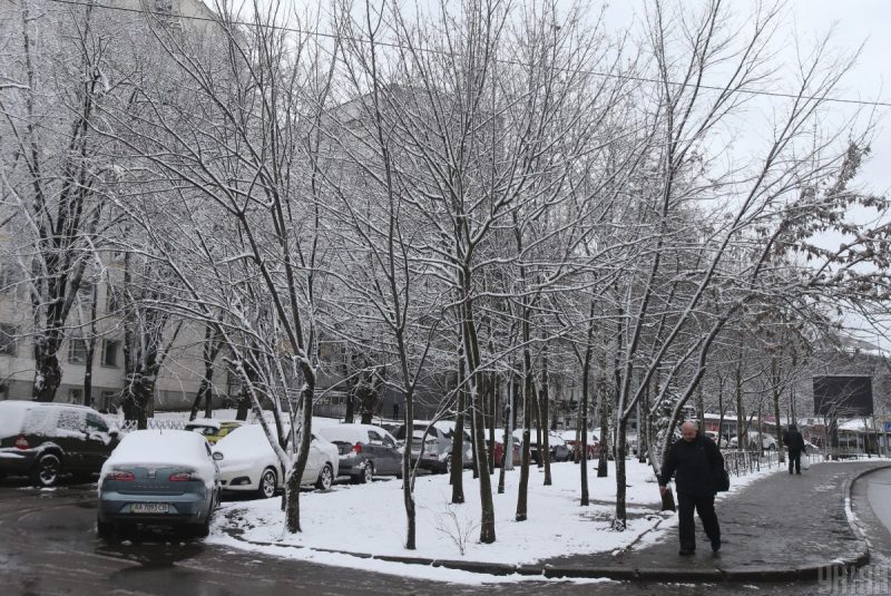 Сніг, дощі та шквали: частину регіонів накриє холодний шторм