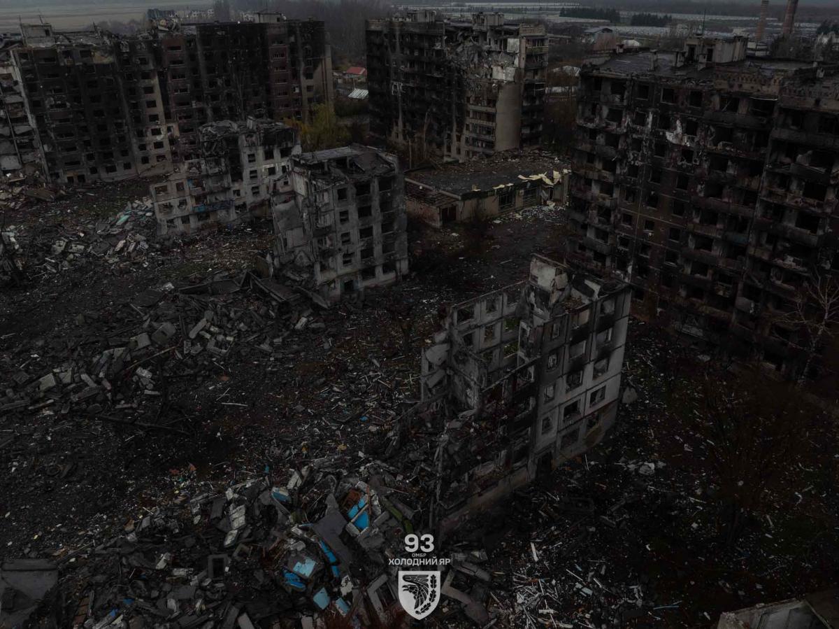 Костянтинівку буде складно втримати українським військам через її розташування, вважає Снєгирьов