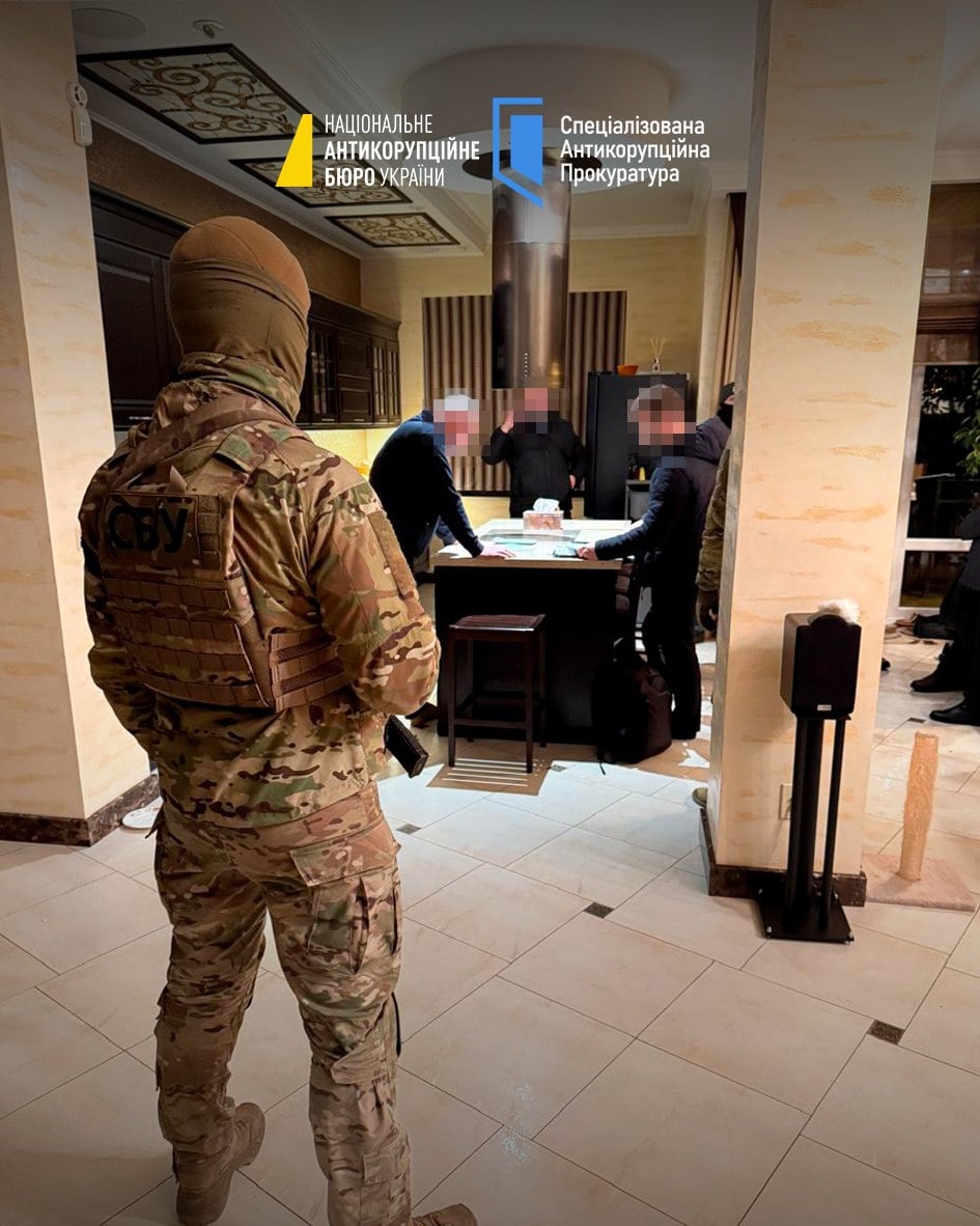 СБУ та НАБУ викрили народну депутатку України на підбурюванні до надання хабаря у 250 тис. доларів США