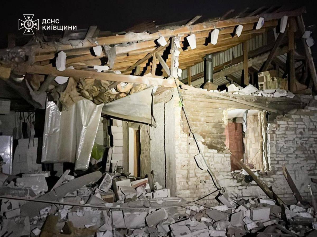 Ликвидация последствий ночной атаки РФ 6 декабря Ликвидация последствий ночной атаки РФ 6 декабря