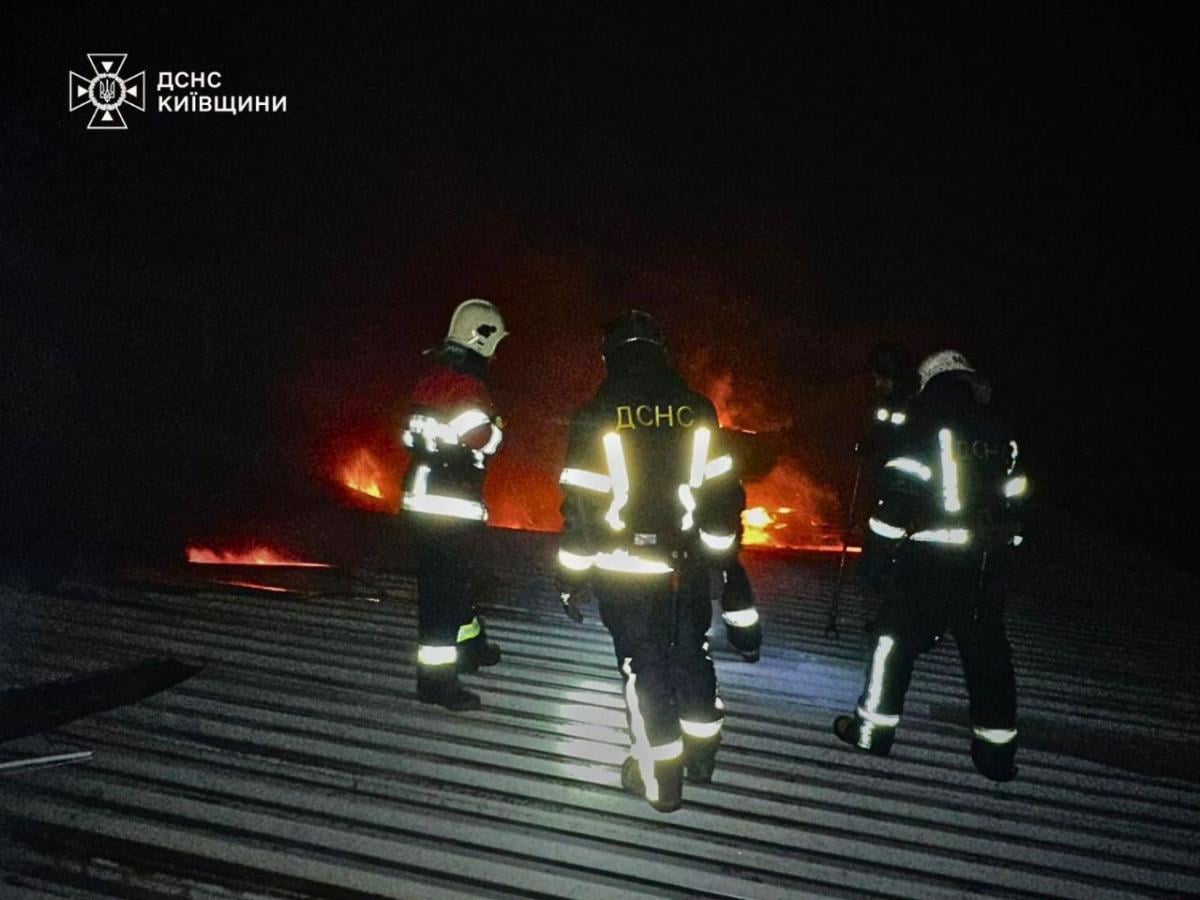 Росіяни втретє за таждень цинічно б'ють Фастову: що відомо про наслідки Росіяни втретє за таждень цинічно б'ють Фастову: що відомо про наслідки