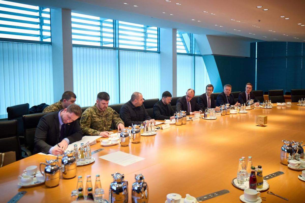 Переговори в Берліні Переговори в Берліні