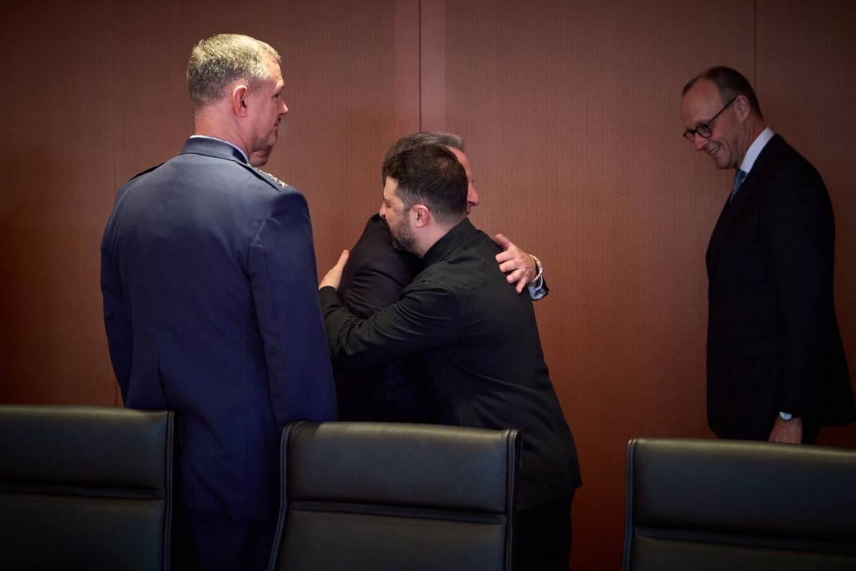 Переговори в Берліні Переговори в Берліні