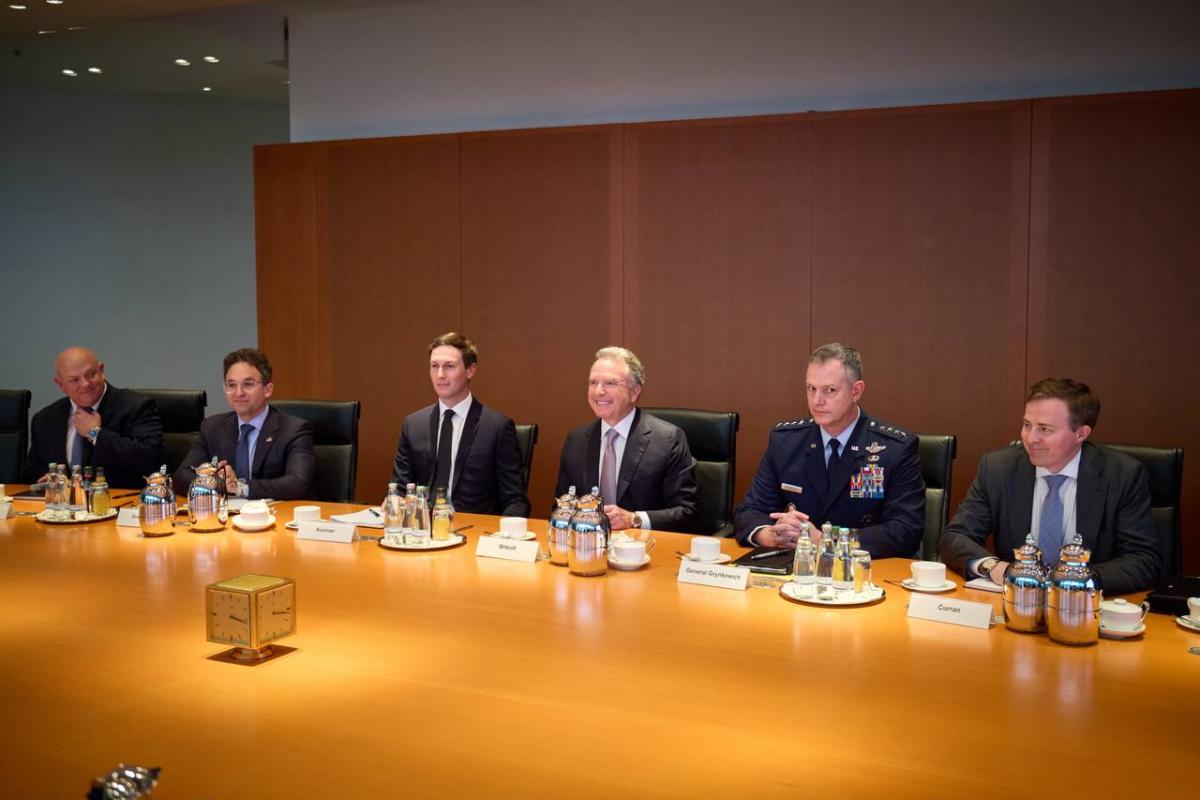 Переговори в Берліні Переговори в Берліні