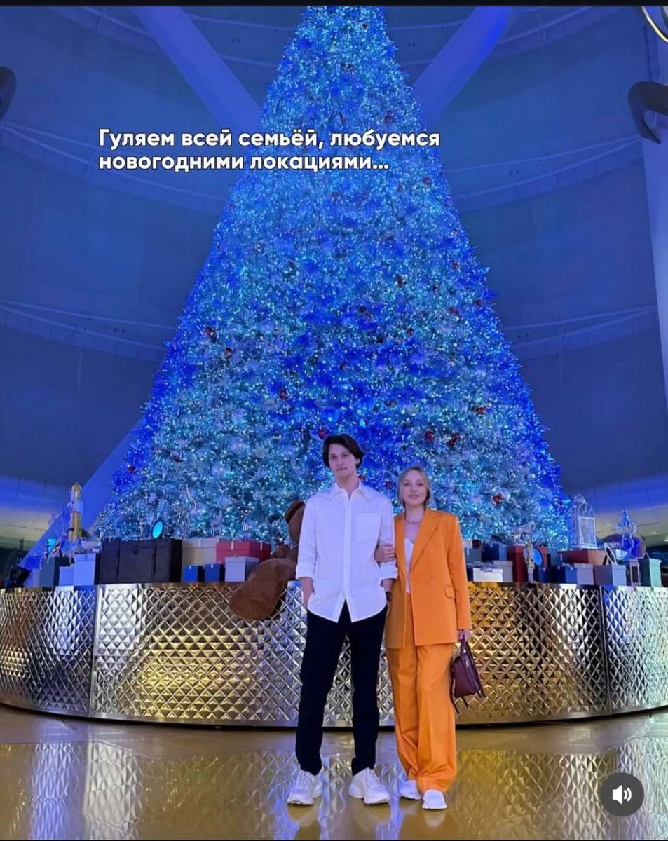 Альбина Джанабаева показала взрослых детей Альбина Джанабаева показала взрослых детей