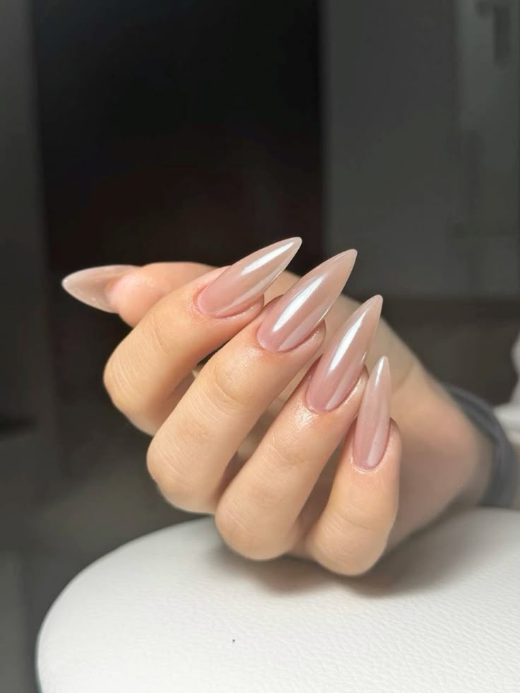 7 идей новогоднего маникюра 2026, которые поразят всех 7 идей новогоднего маникюра 2026, которые поразят всех