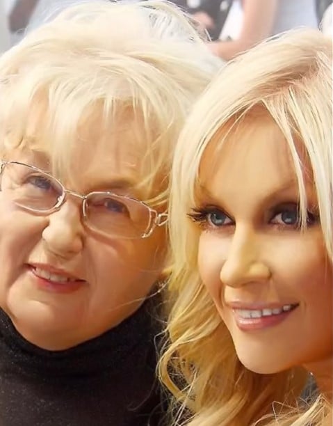 Таїсія Повалій