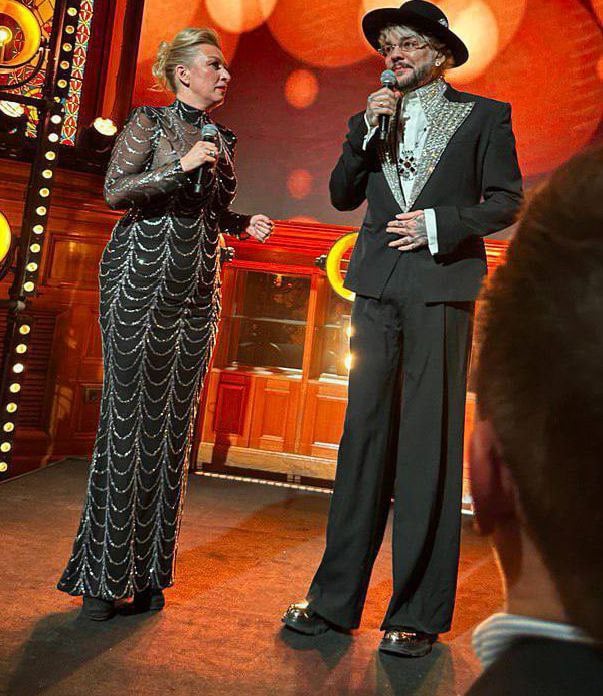 Захарову висміяли за її зовнішній вигляд 