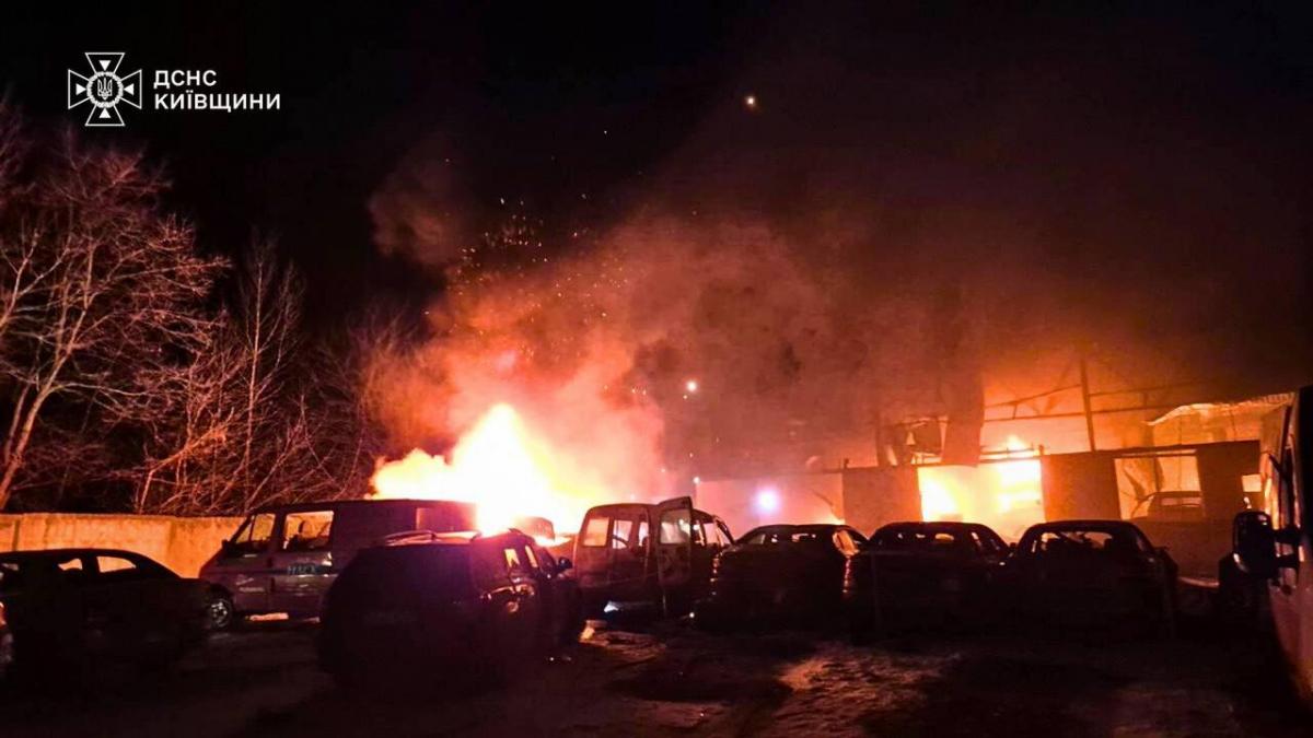 Удар РФ по Київщині 27 грудня