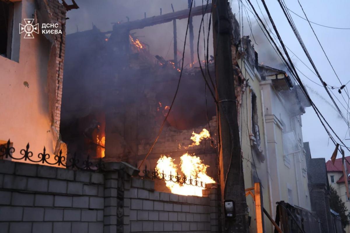 Наслідки атаки на Київ 27 грудня 2025