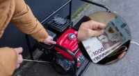 Украинцам грозят немалые штрафы за использование генератора: за что могут наказать