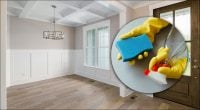 Раствор из двух ингредиентов заставит плинтусы сверкать: как его приготовить