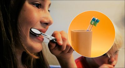 Тримач для зубних щіток чорний та погано пахне: як його правильно чистити