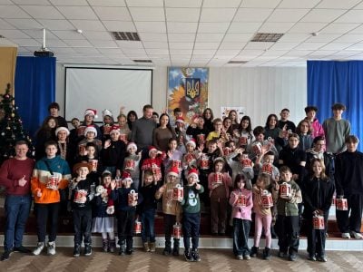 Новорічна ініціатива Соціального Центру "Перспектива-Оболонь" для юних оболонців