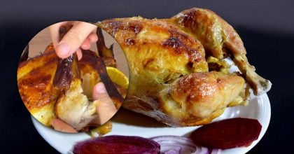 Рідним буде важко відірватись: рецепт соковитої запеченої курки на Новий рік