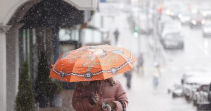Частину України скоро замете снігом: відома дата морозної погоди