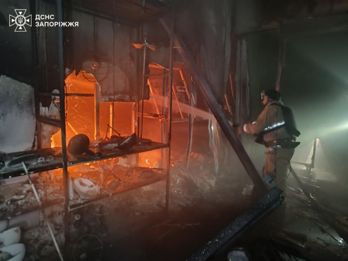 Наслідки ворожої атаки по Запоріжжю