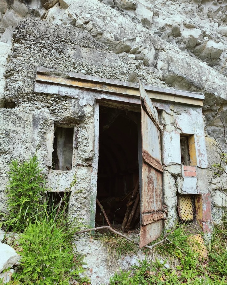 Чоловік зважився відчинити двері, повз які проходив 40 років Чоловік зважився відчинити двері, повз які проходив 40 років