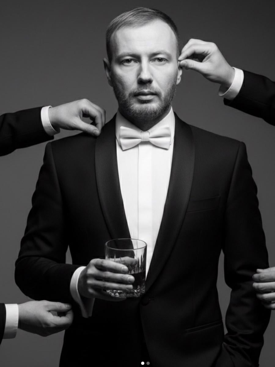 Денис Повалій з'явився в соцмережі 