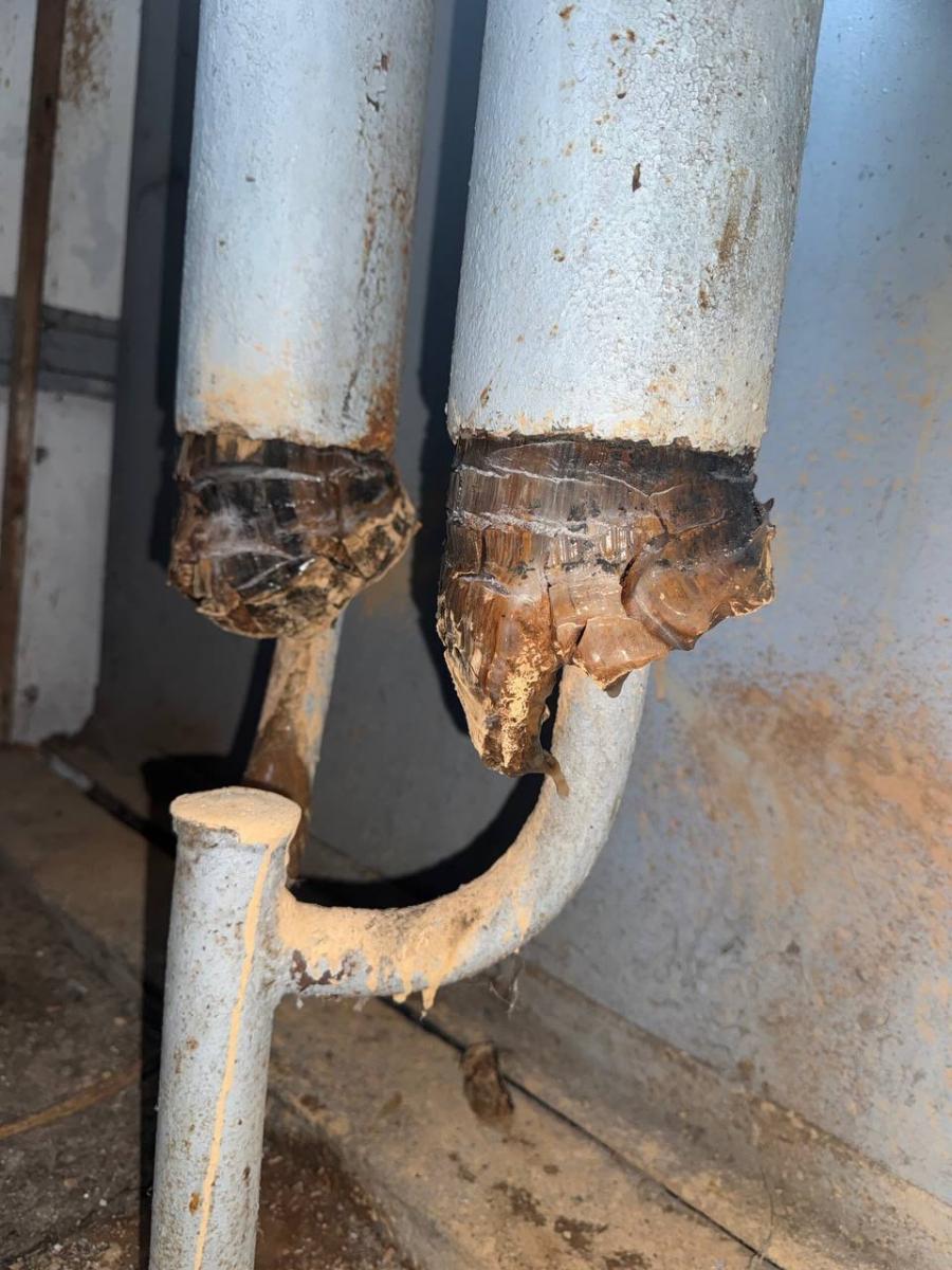 У Києві лопаються батареї через відсутність опалення