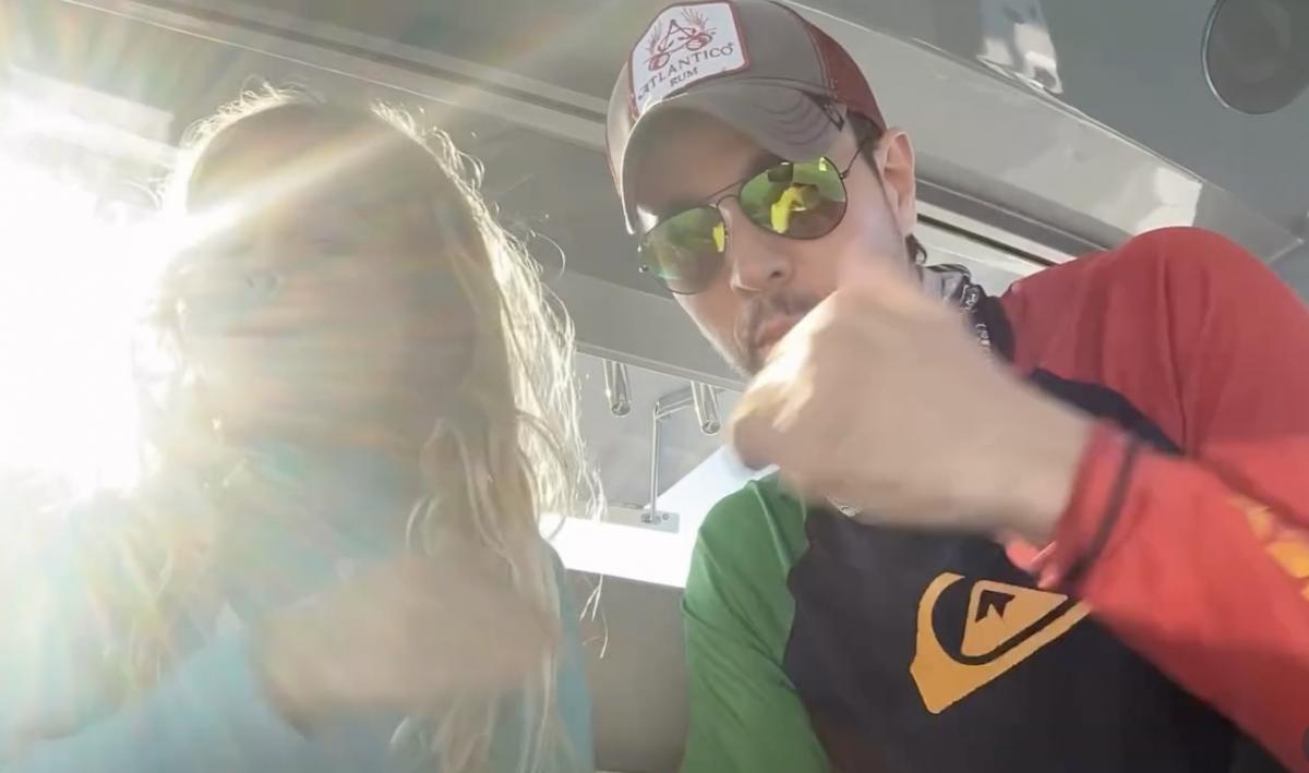 Енріке Іглесіас з донькою 