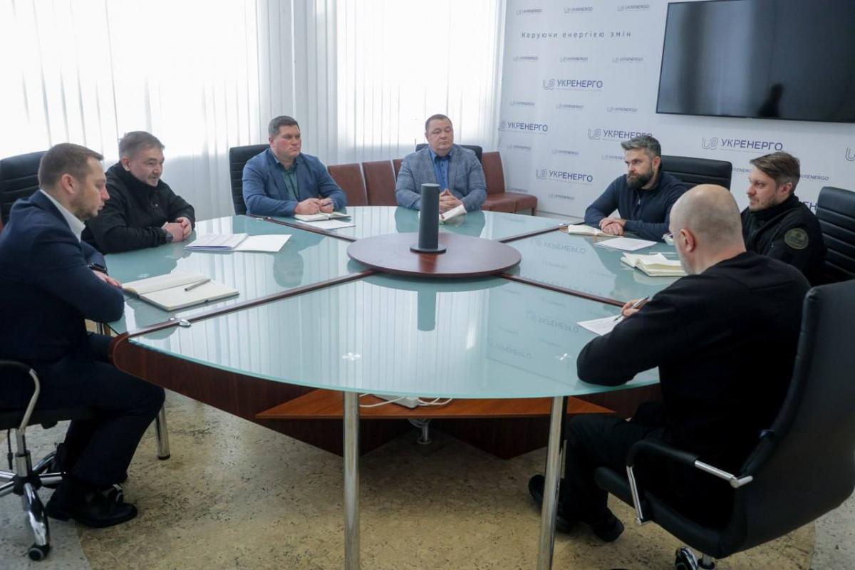 Шмигаль заявив про зменшення тривалості відключень світла