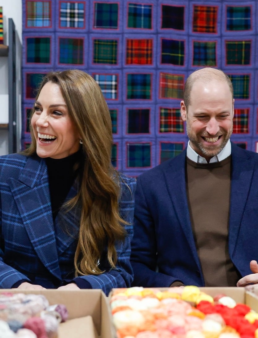 Кейт Миддлтон в пальто собственного дизайна Кейт Миддлтон в пальто собственного дизайна