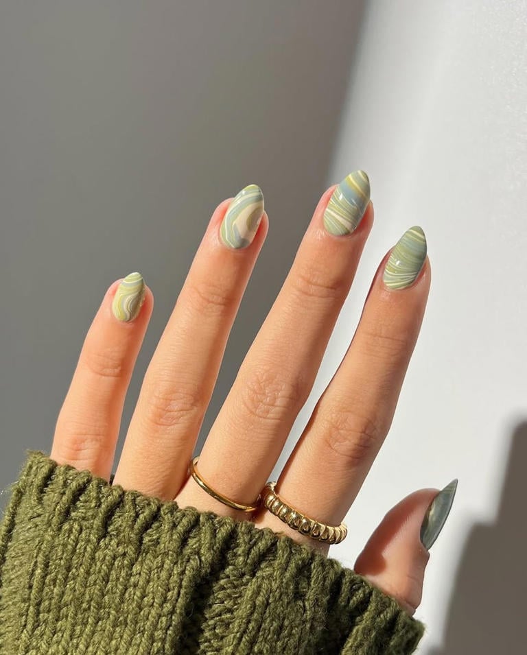 Трендовий віддтінок манікюру 2026 року, який притягує успіх і достаток Трендовий віддтінок манікюру 2026 року, який притягує успіх і достаток