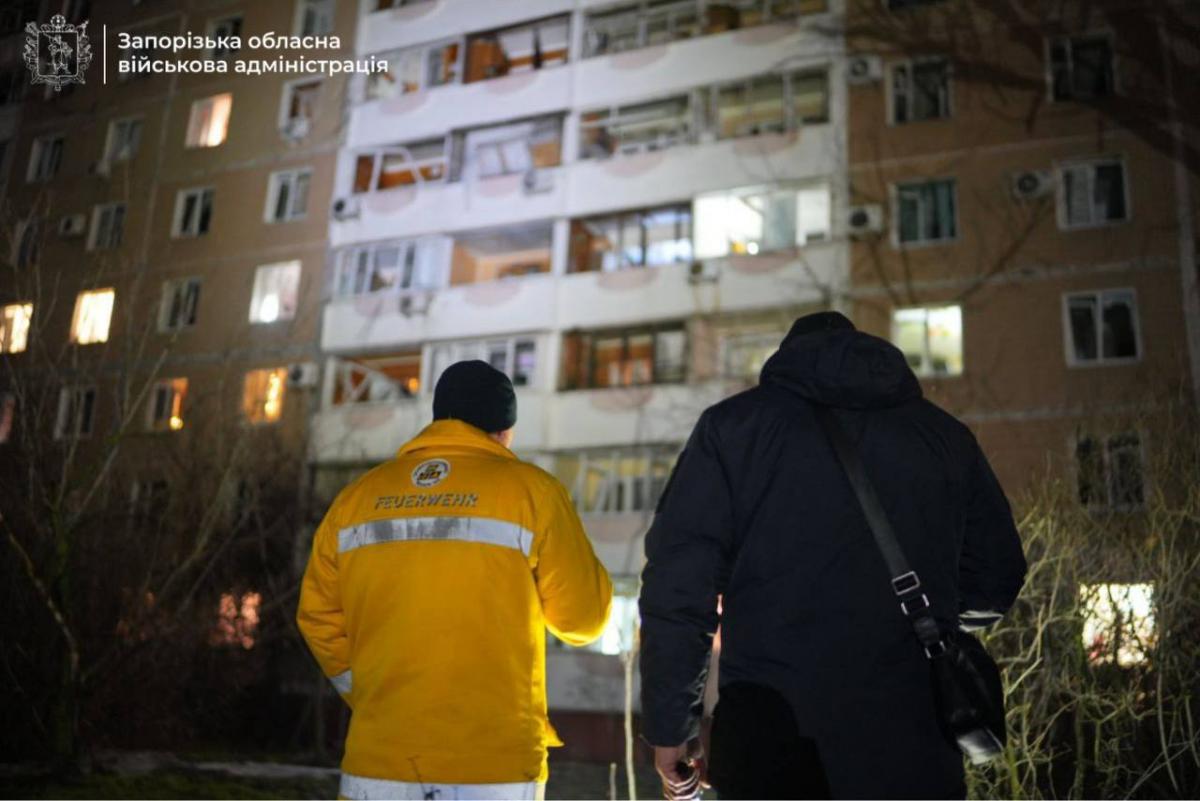 РФ завдала удару по Запоріжжю: спалахнула пожежа, є постраждалі - що відомо