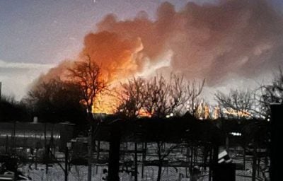 У РФ прильоти після масованих ударів: горять нафтобази у двох областях