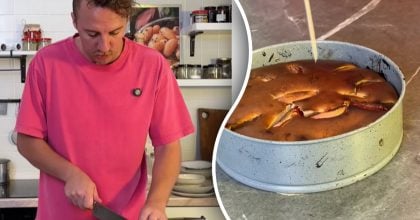 Швидка шарлотка з  яблуками: домашній десерт як із кафе