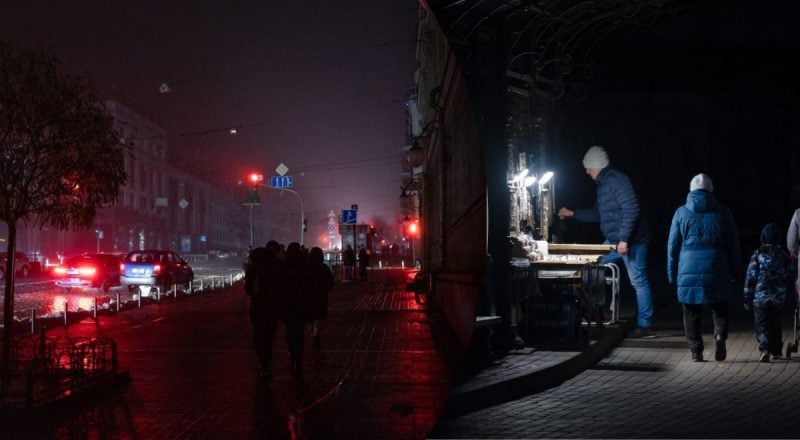 Коли і де в Черкаській області будуть виключати світло - графіки на 28 січня