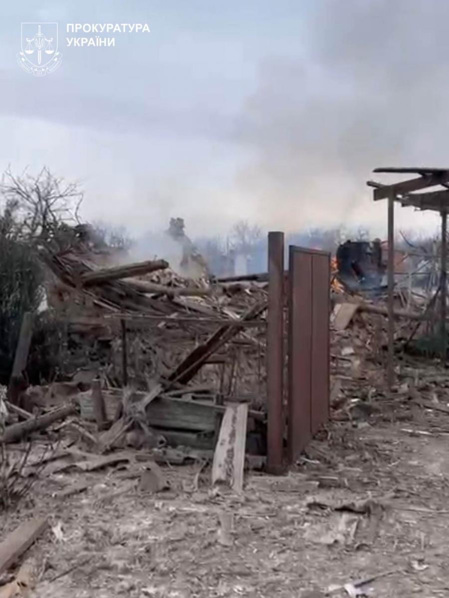 РФ на Донеччині скинула авіабомбу на будинок, де була сім'я з 5 людей