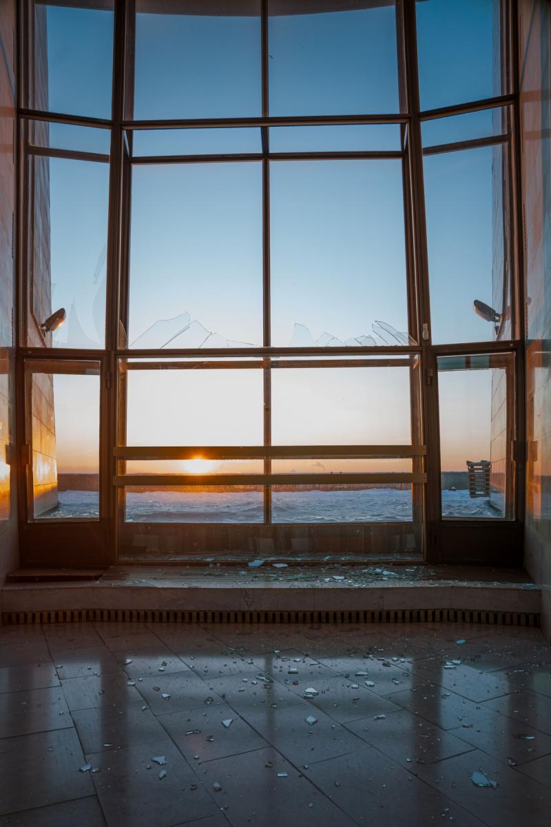 Атака РФ пошкодила музей під монументом "Батьківщина-мати"