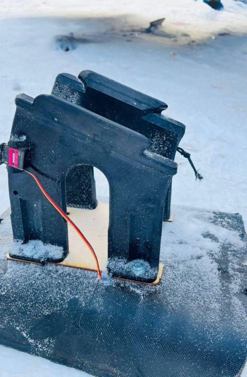 Росіяни вперше використали БПЛА 'Гербера' в ролі носія FPV-дрона - Флеш