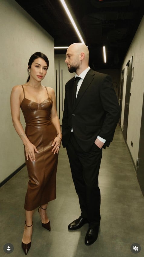 Злата Огневич - шкіряна сукня