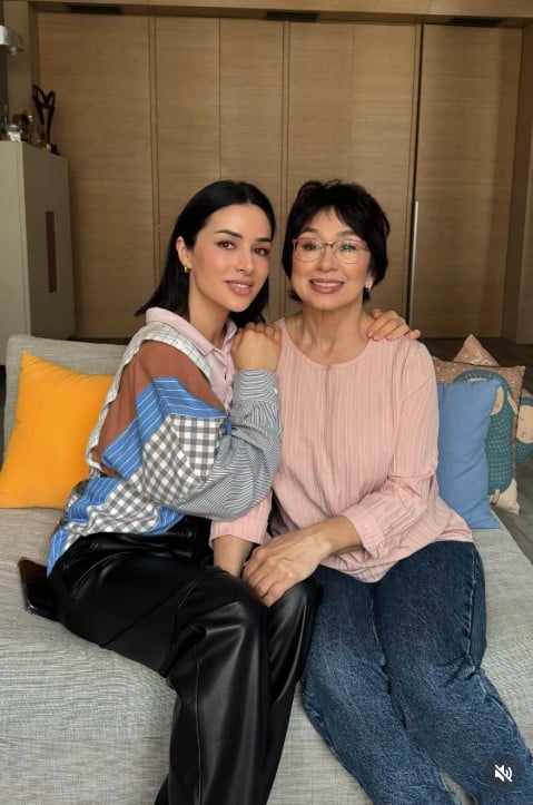 Шкіряні штани в образі Злати Огневич