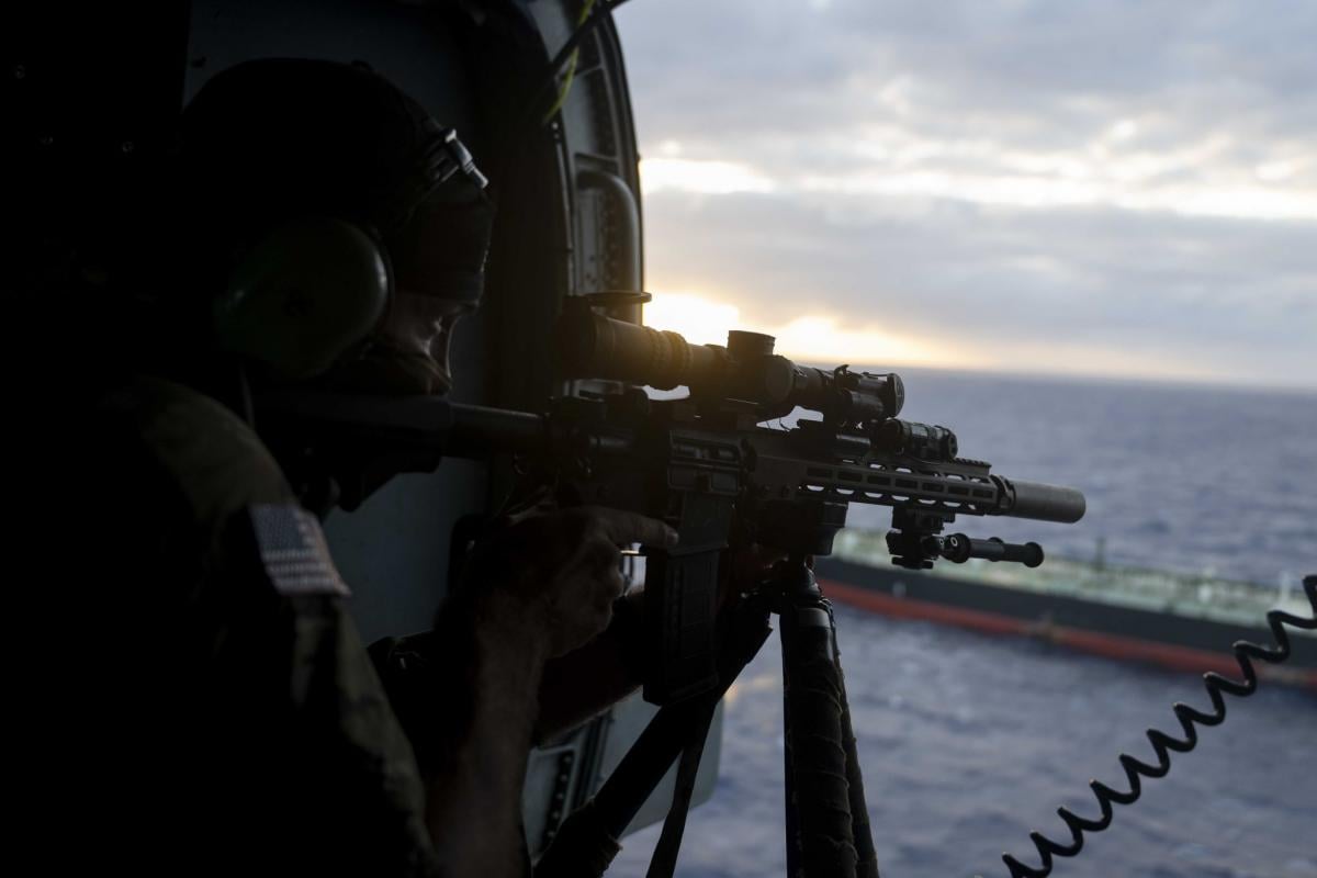 США захопили танкер тіньового флоту РФ Aquila II 