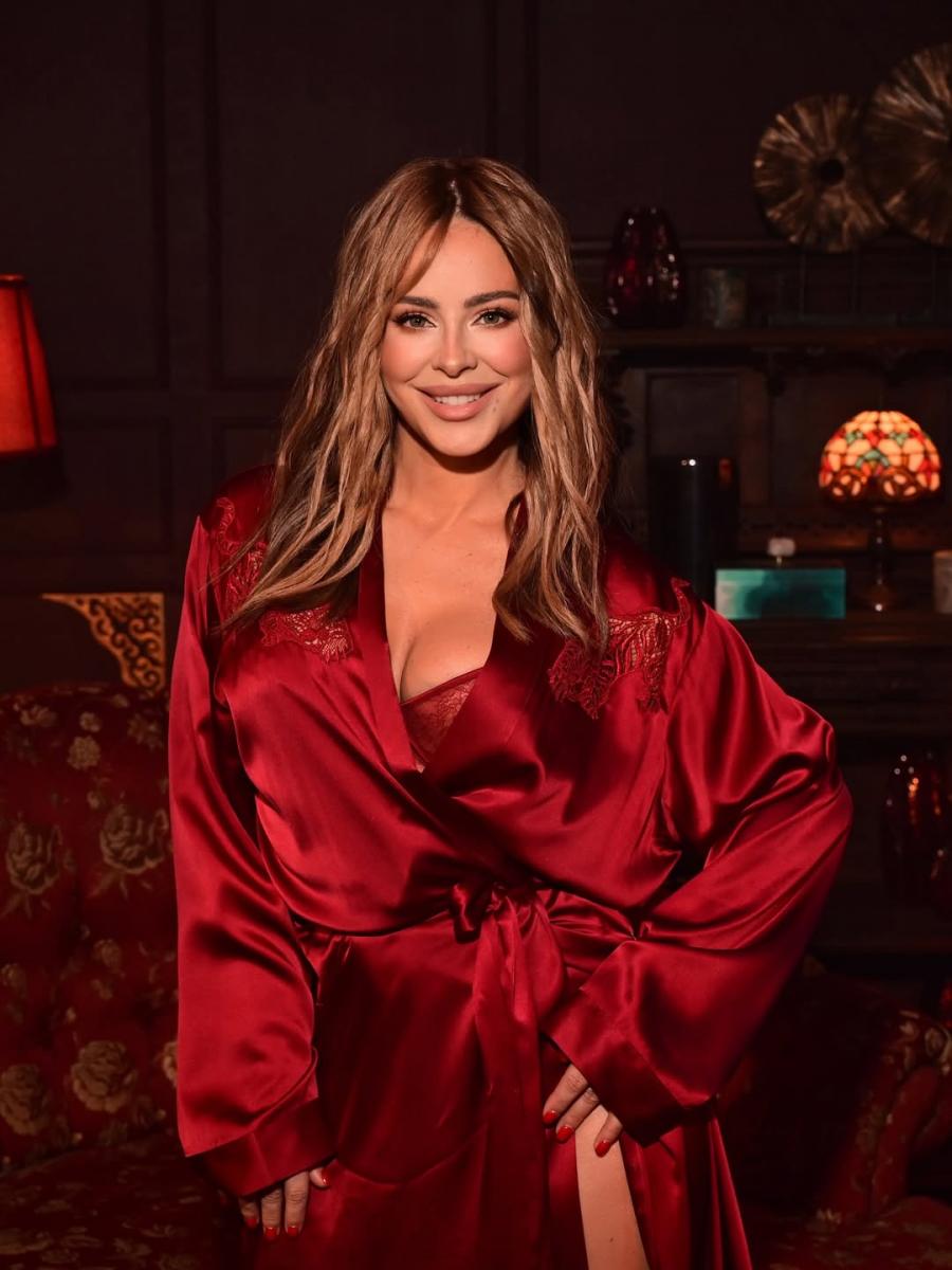 Ани Лорак с новой прической