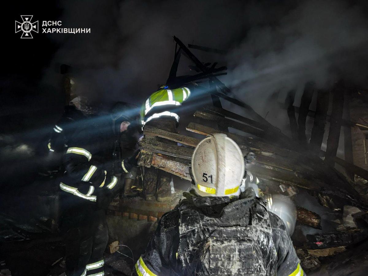 Дрон РФ зруйнував будинок у Богодухові: під завалами загинули троє дітей