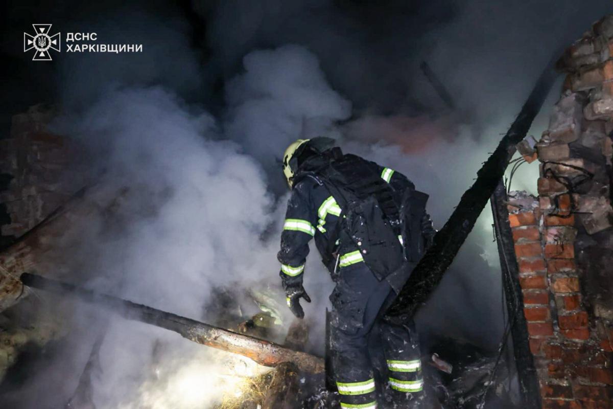 Дрон РФ зруйнував будинок у Богодухові: під завалами загинули троє дітей